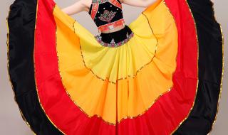 教师舞蹈七月火把节